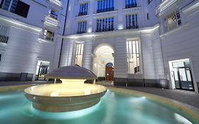 The One Napoli Luxury Apartment