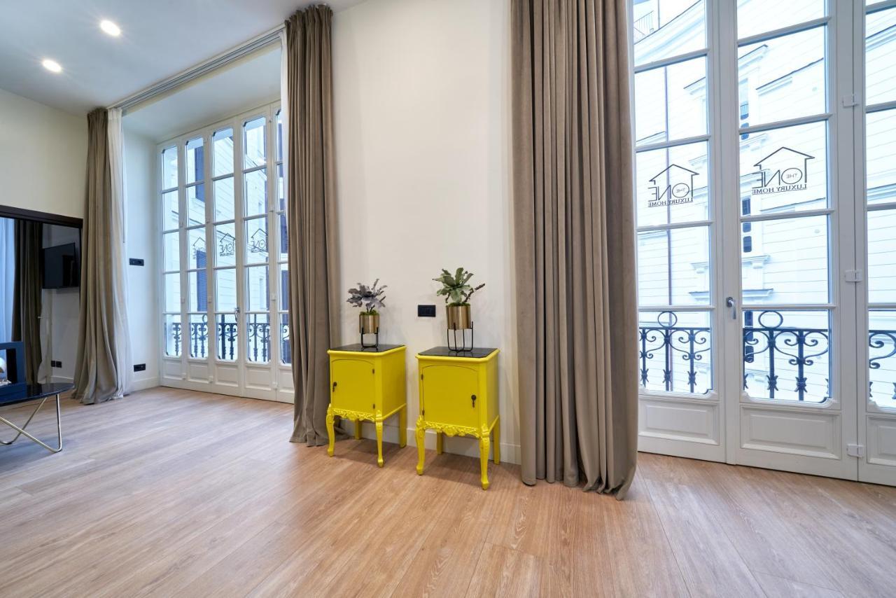 The One Napoli Luxury Apartment Exterior photo